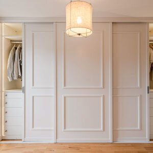 Built-in Wardrobe made-to-measure